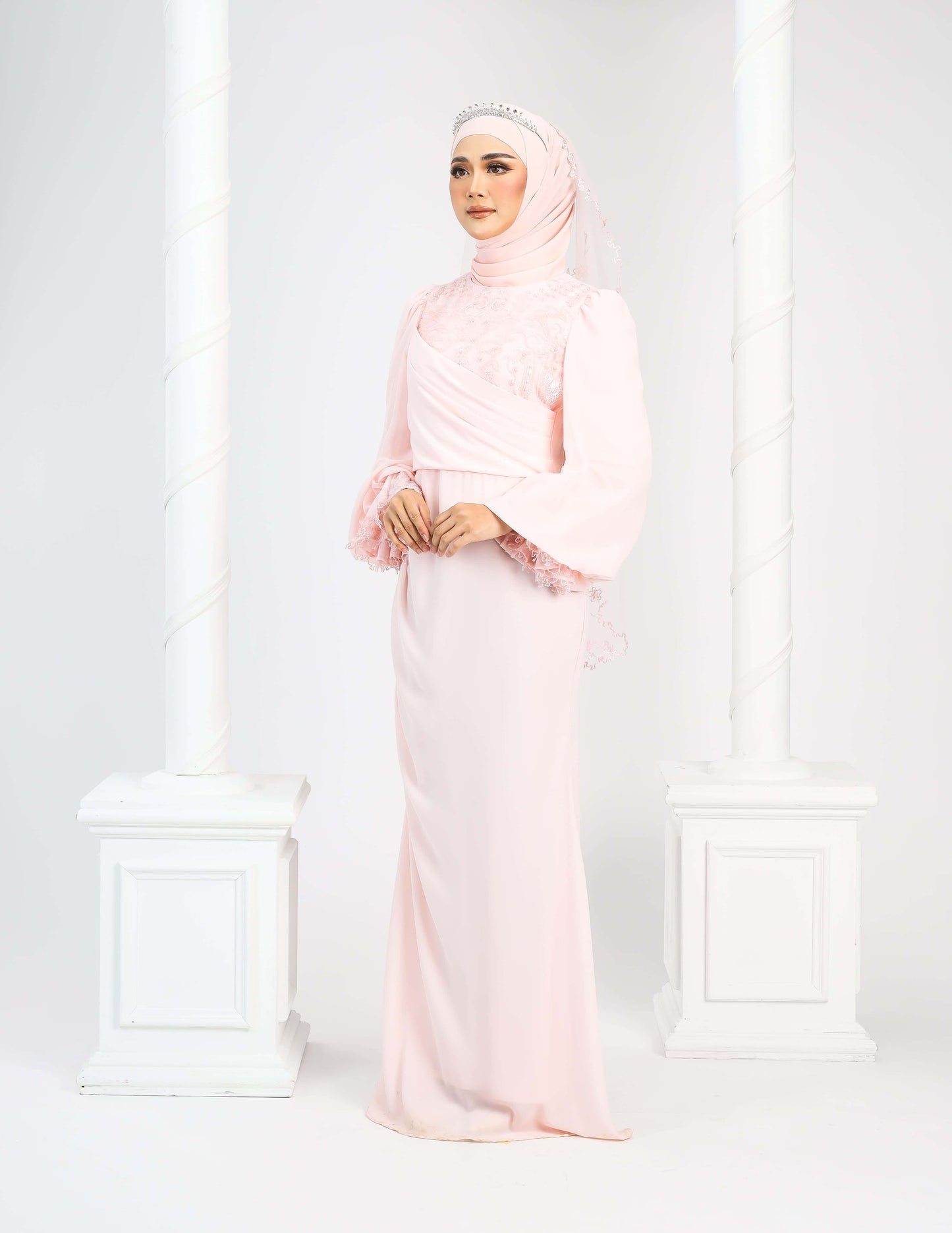 LENORA DRESS (PEACH)