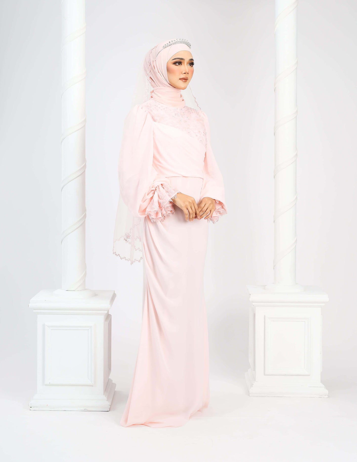 LENORA DRESS (PEACH)