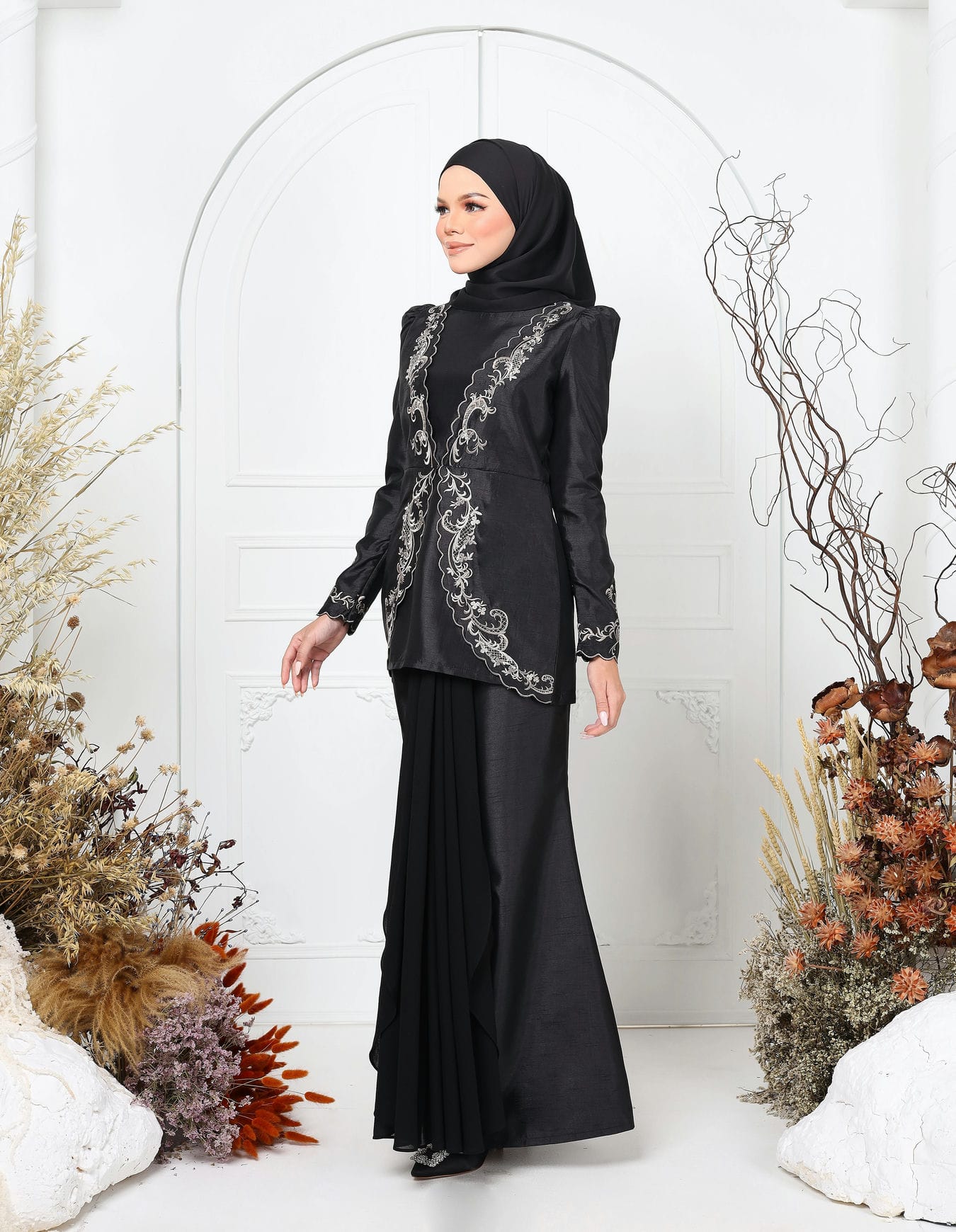 MINOR DEFECT MELUR KURUNG (BLACK)