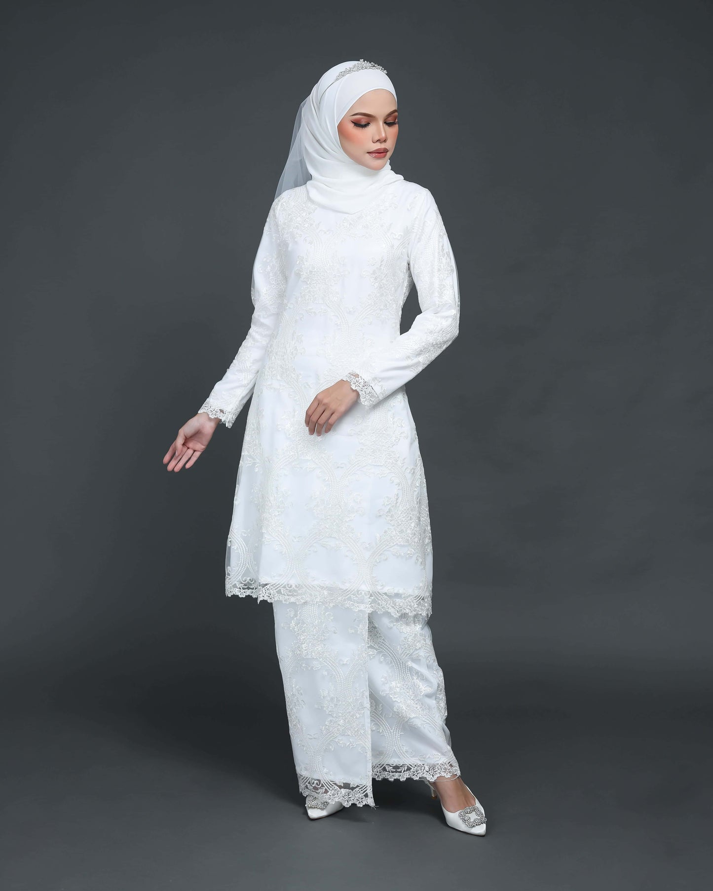 MINOR DEFECT SARINA KURUNG (OFF WHITE)