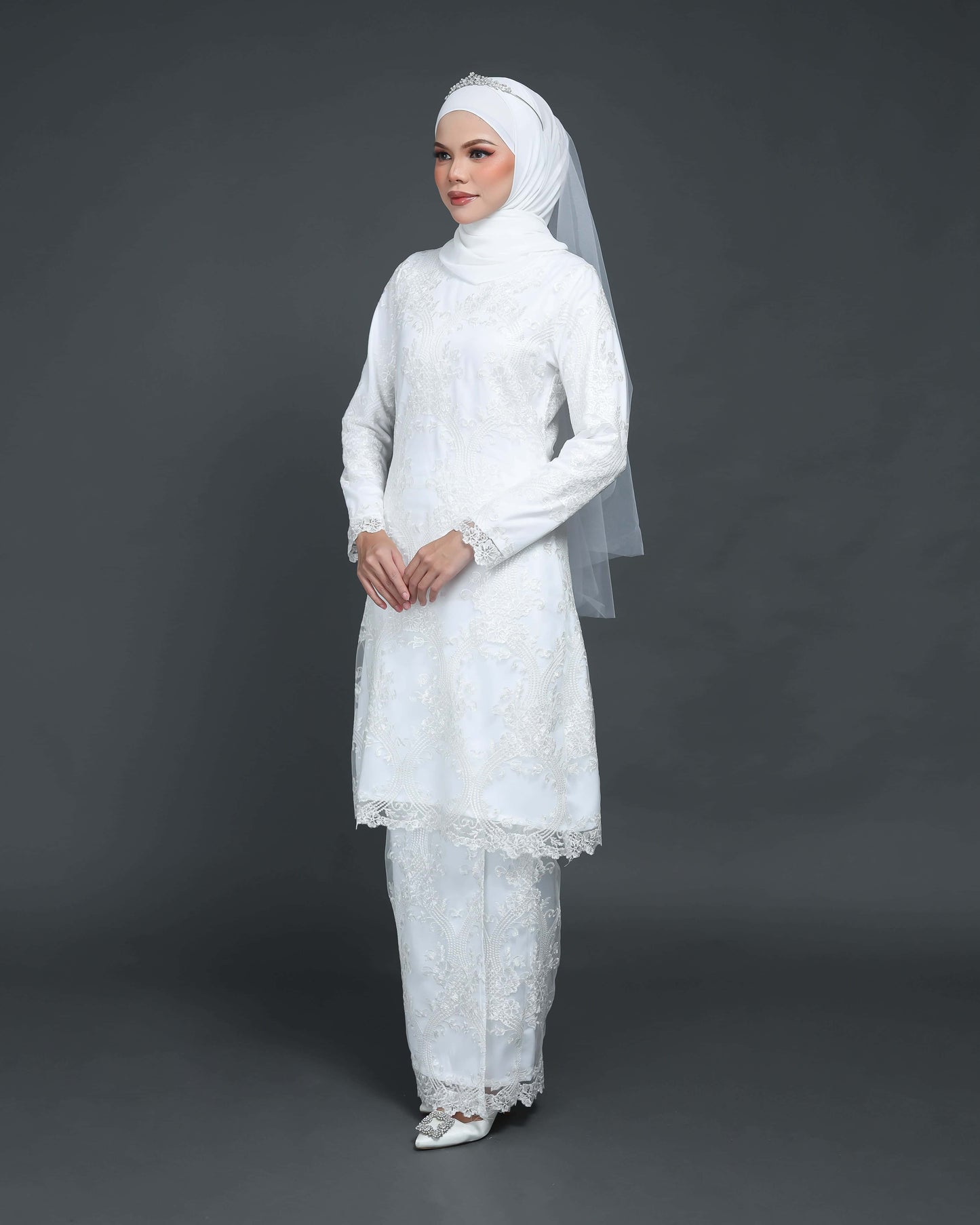 MINOR DEFECT SARINA KURUNG (OFF WHITE)