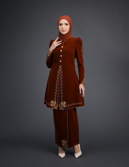 NAIFAH KEBAYA (BROWN)