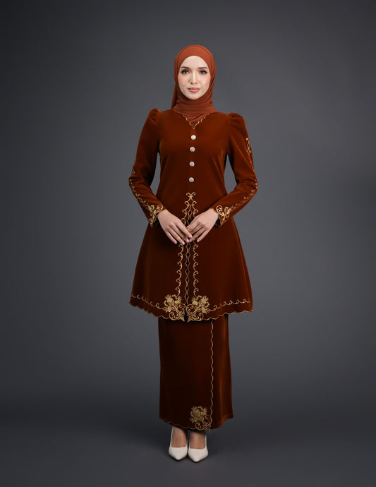 NAIFAH KEBAYA (BROWN)