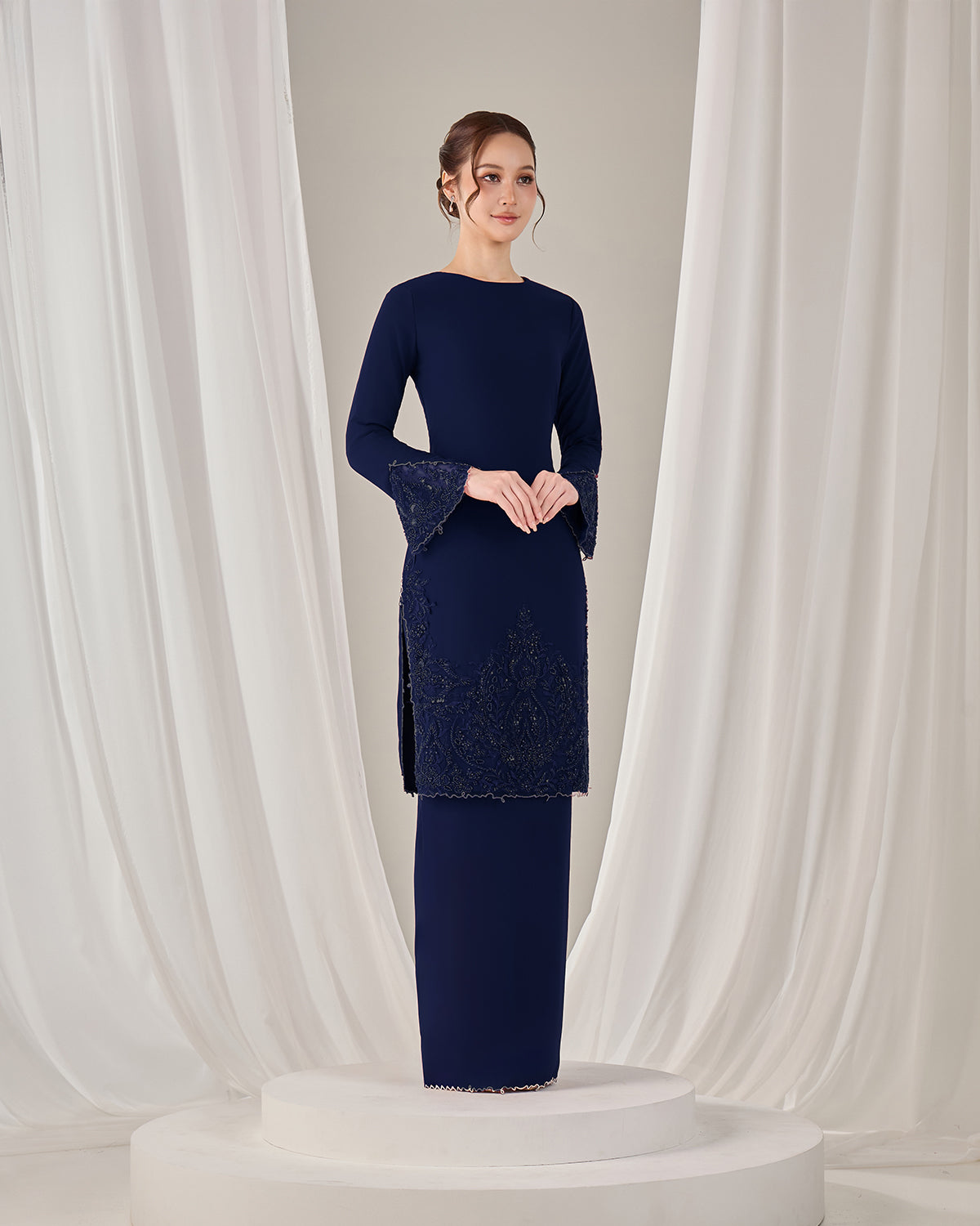 NOURIE KURUNG (NAVY BLUE)