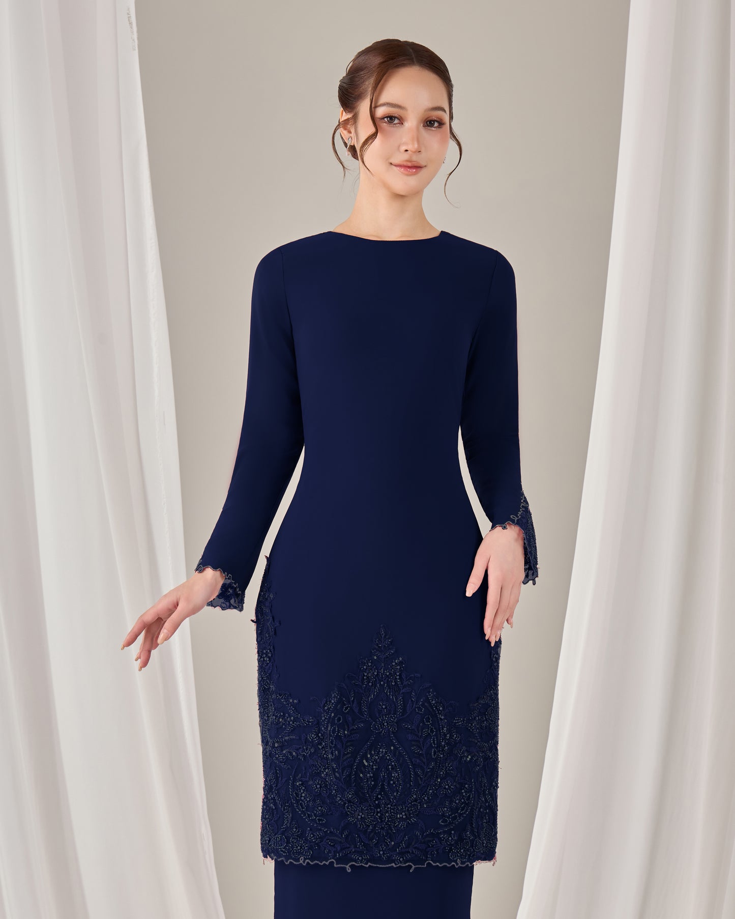 NOURIE KURUNG (NAVY BLUE)