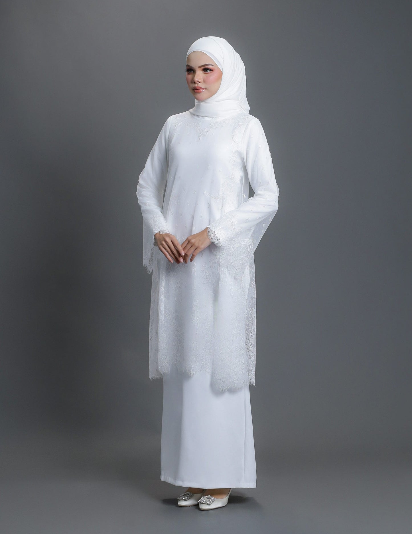 NAYLA DRESS (OFF WHITE)