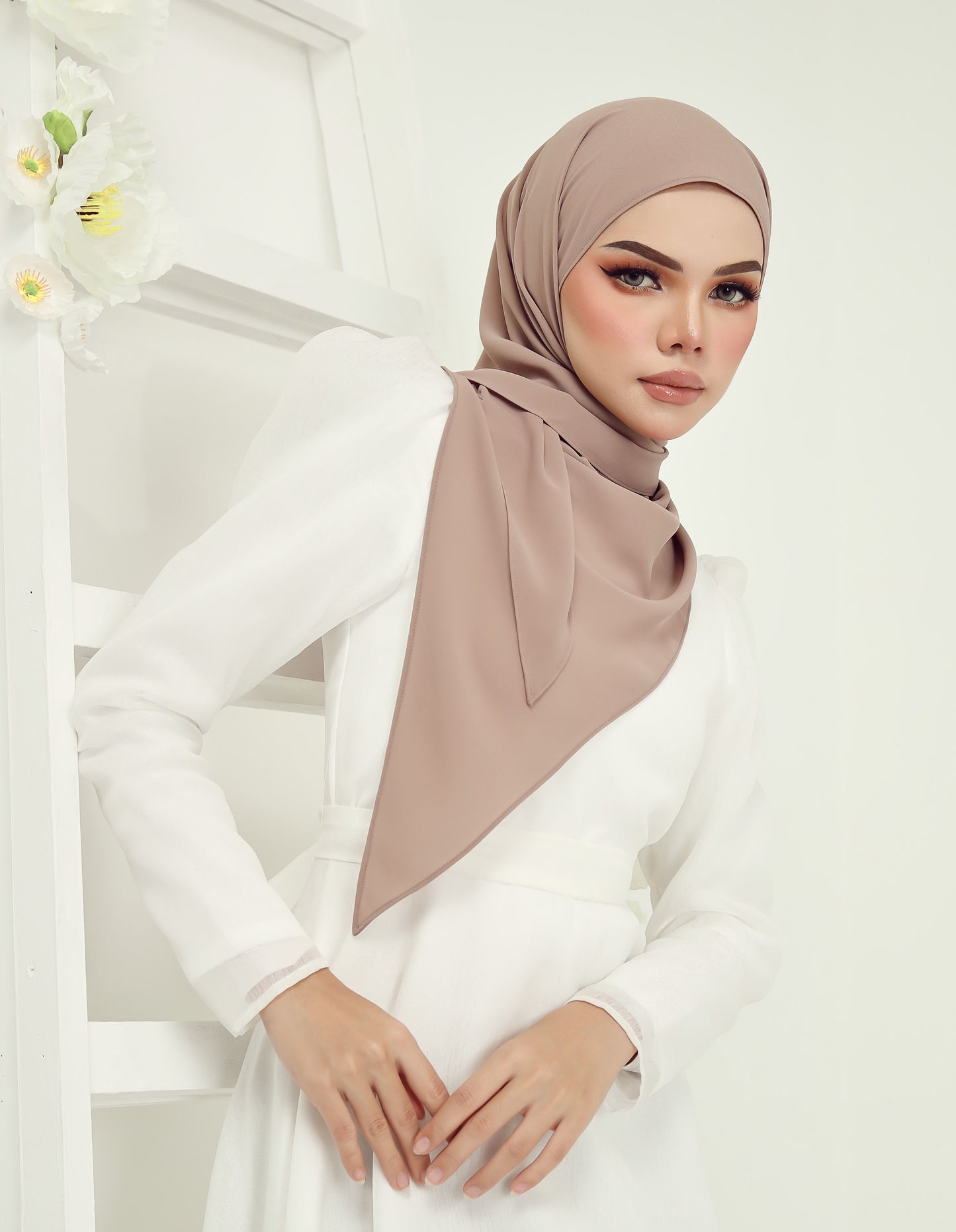 NIA BAWAL (KHAKI)