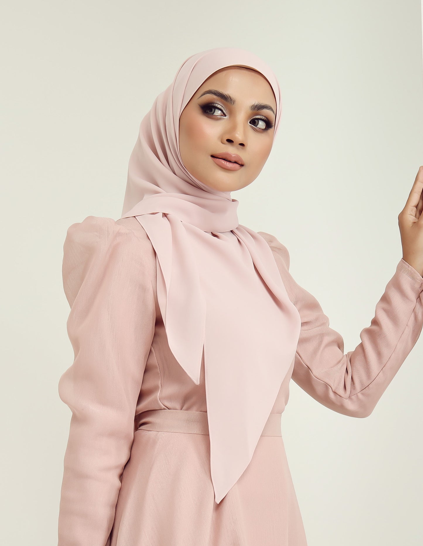 NIA BAWAL (LIGHT PINK)