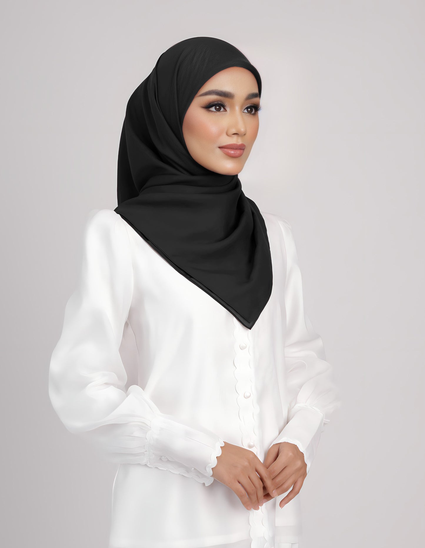 NIERA BASIC BAWAL (BLACK)