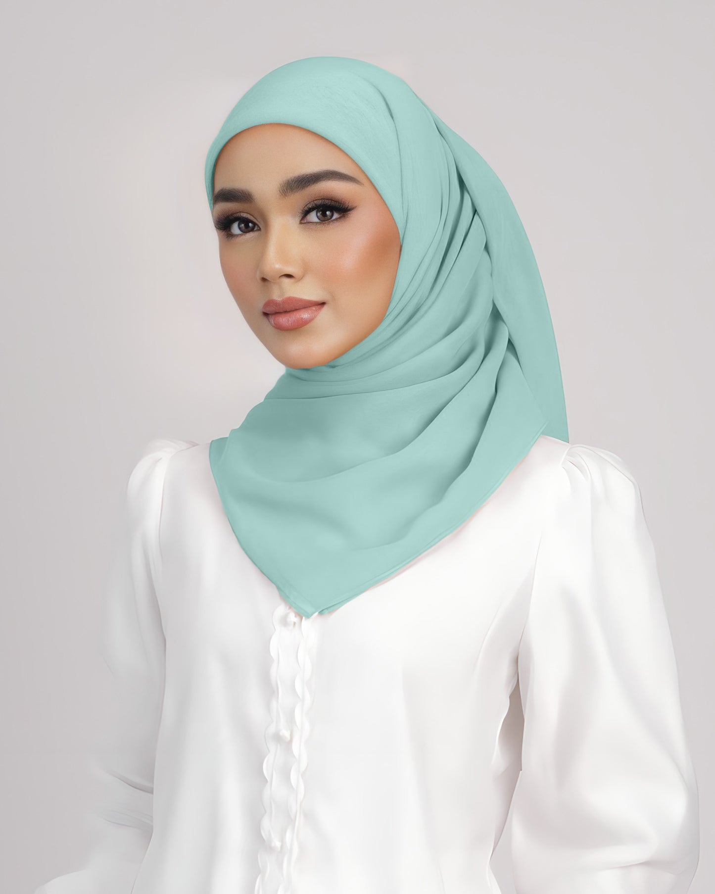 MINOR DEFECT NIERA BASIC BAWAL (MINT GREEN)