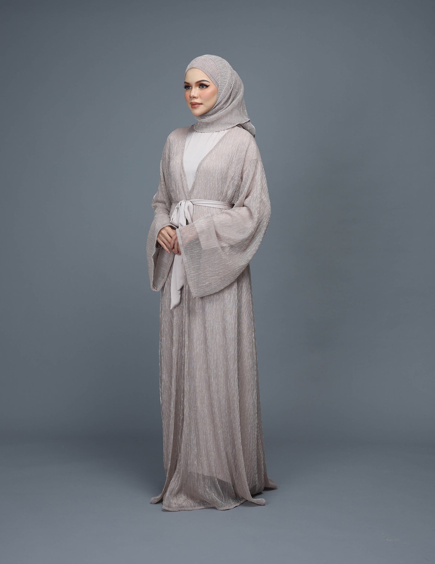 MINOR DEFECT NOURA ABAYA (NUDE PINK)