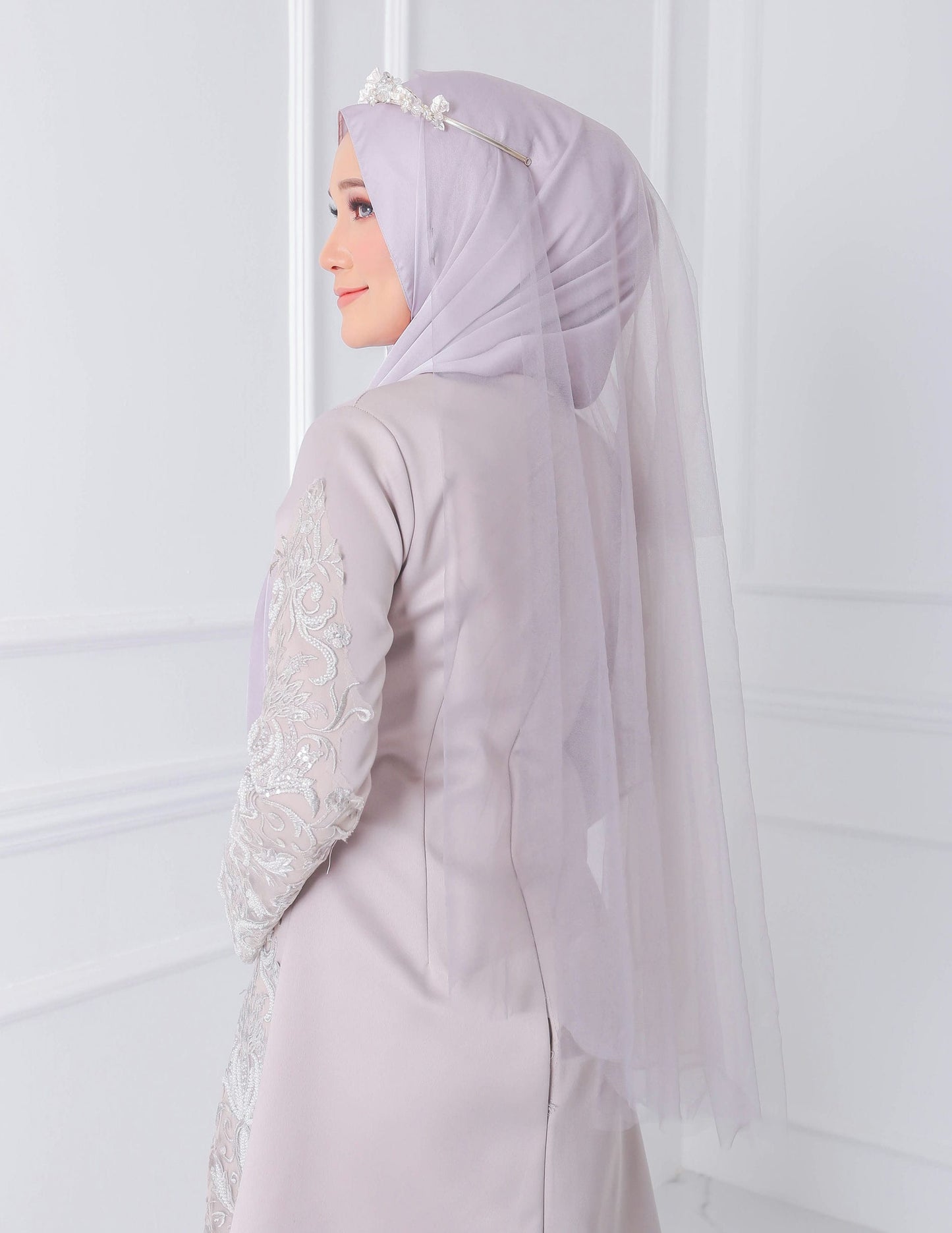 PLAIN VEIL CODE 004 (GREY)