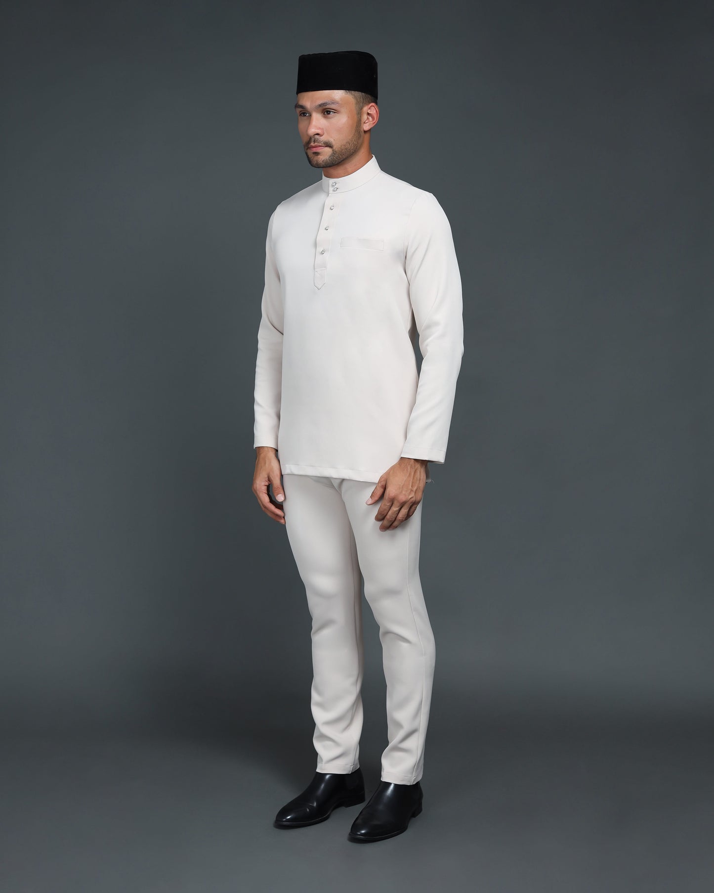 MINOR DEFECT QAISER BAJU MELAYU (CHAMPAGNE)