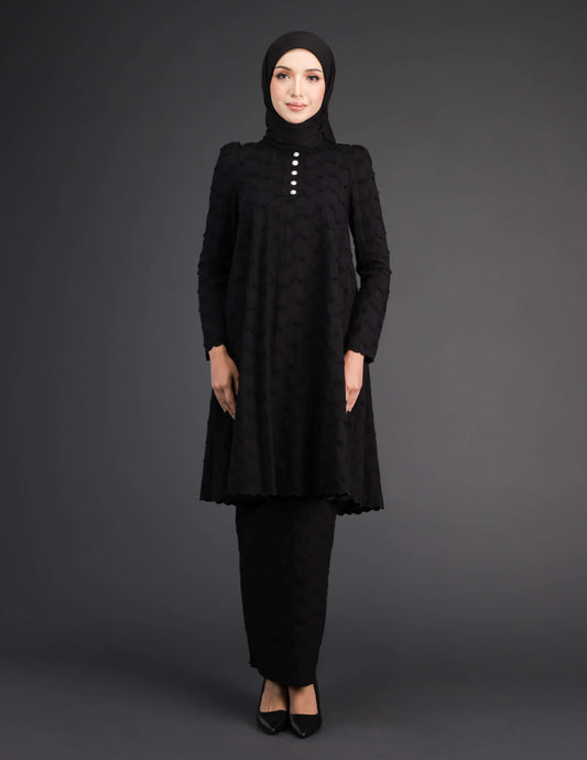 MINOR DEFECT QALISHA KURUNG (BLACK)