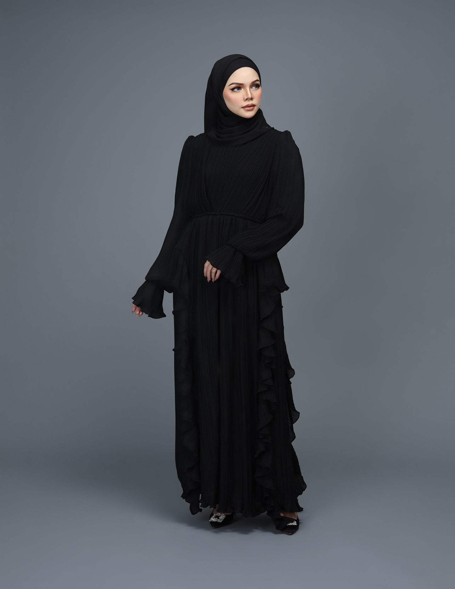 MINOR DEFECT RANIA ABAYA (BLACK)