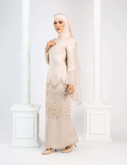 RATNA KURUNG (CHAMPAGNE)