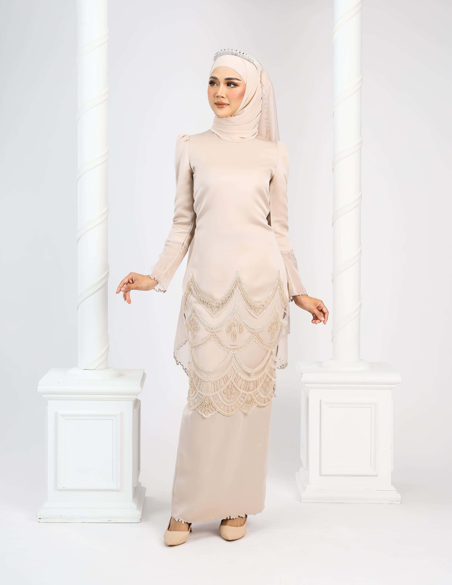 RATNA KURUNG (CHAMPAGNE)