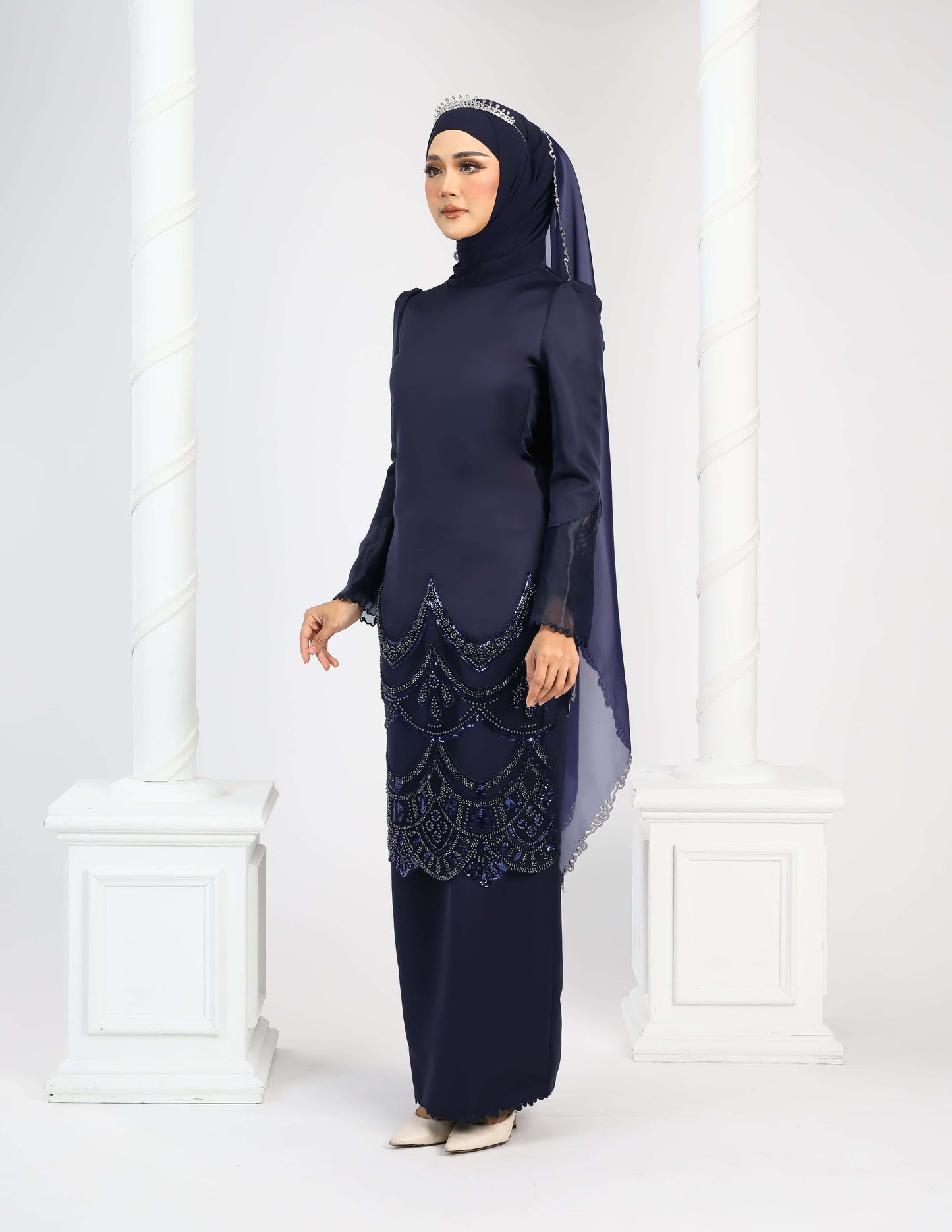 RATNA KURUNG (NAVY BLUE)