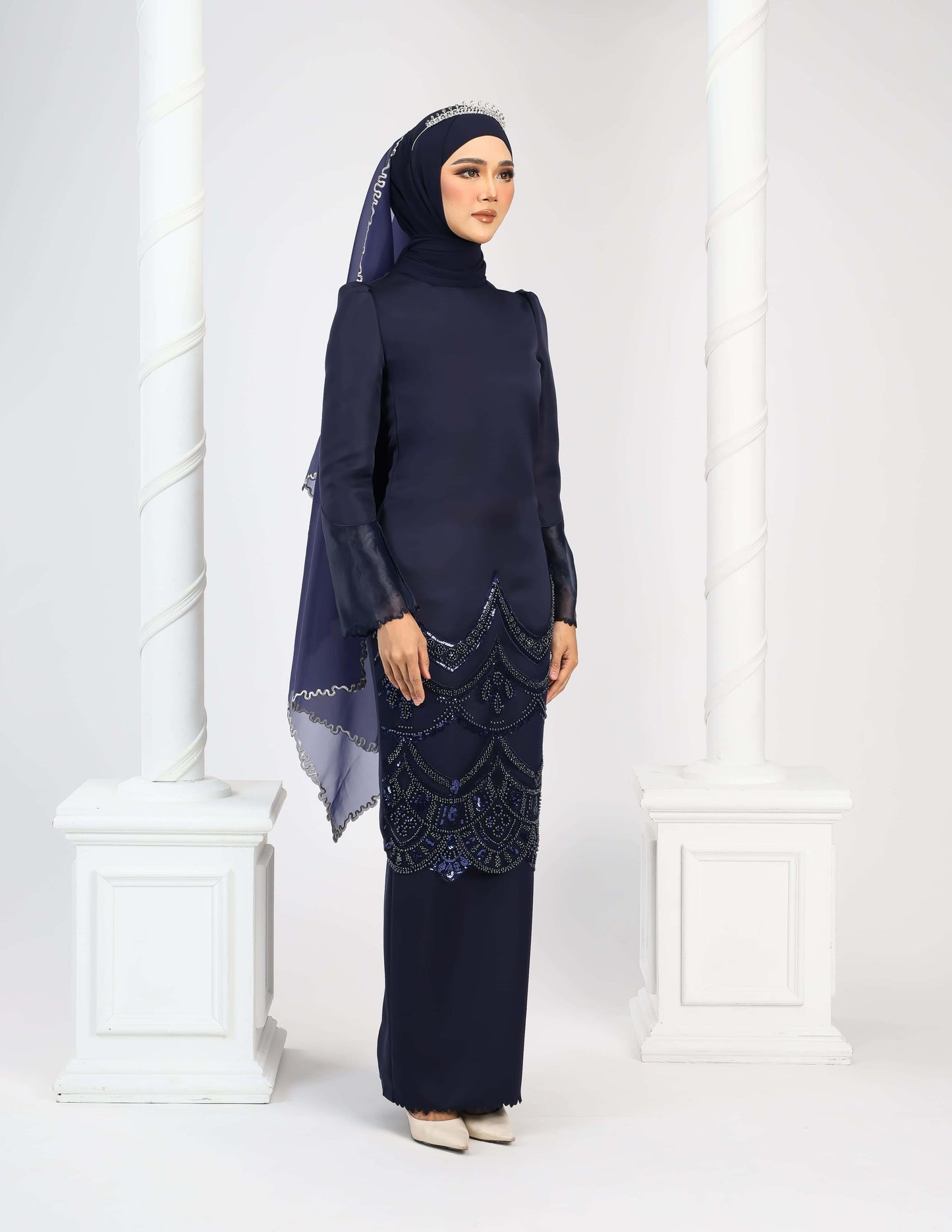 RATNA KURUNG (NAVY BLUE)