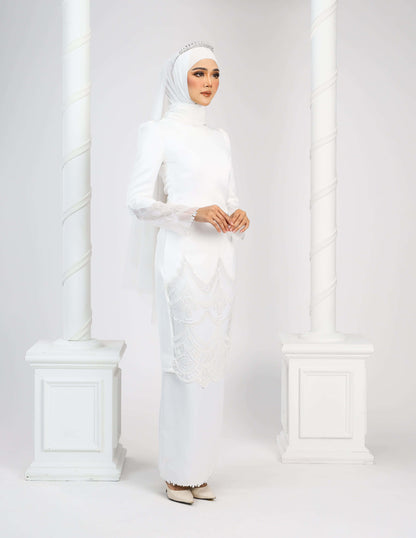 RATNA KURUNG (OFF WHITE)