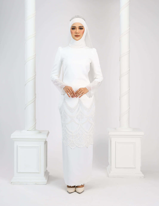 RATNA KURUNG (OFF WHITE)