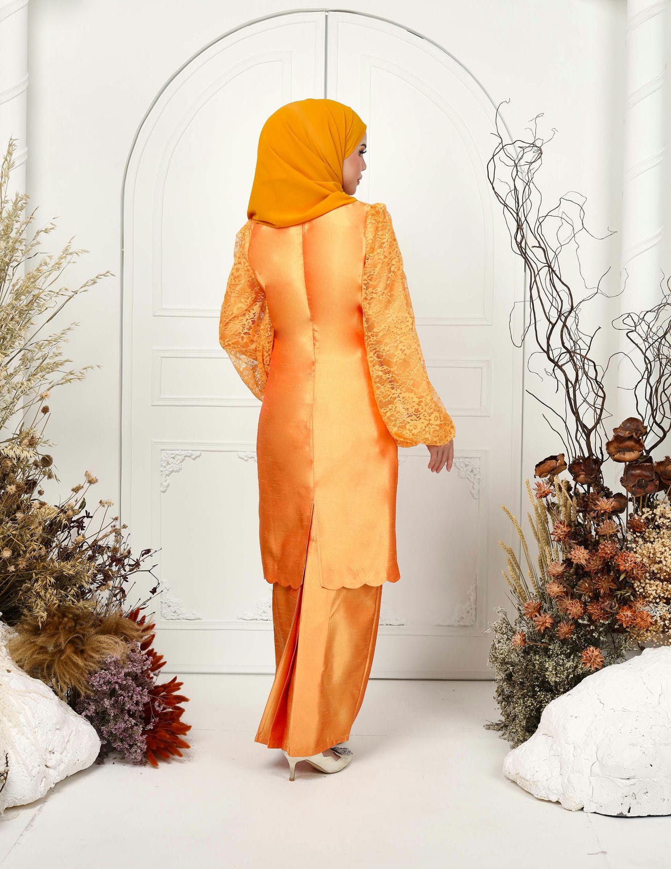 MINOR DEFECT ROSSIYA KURUNG (TANGERINE)