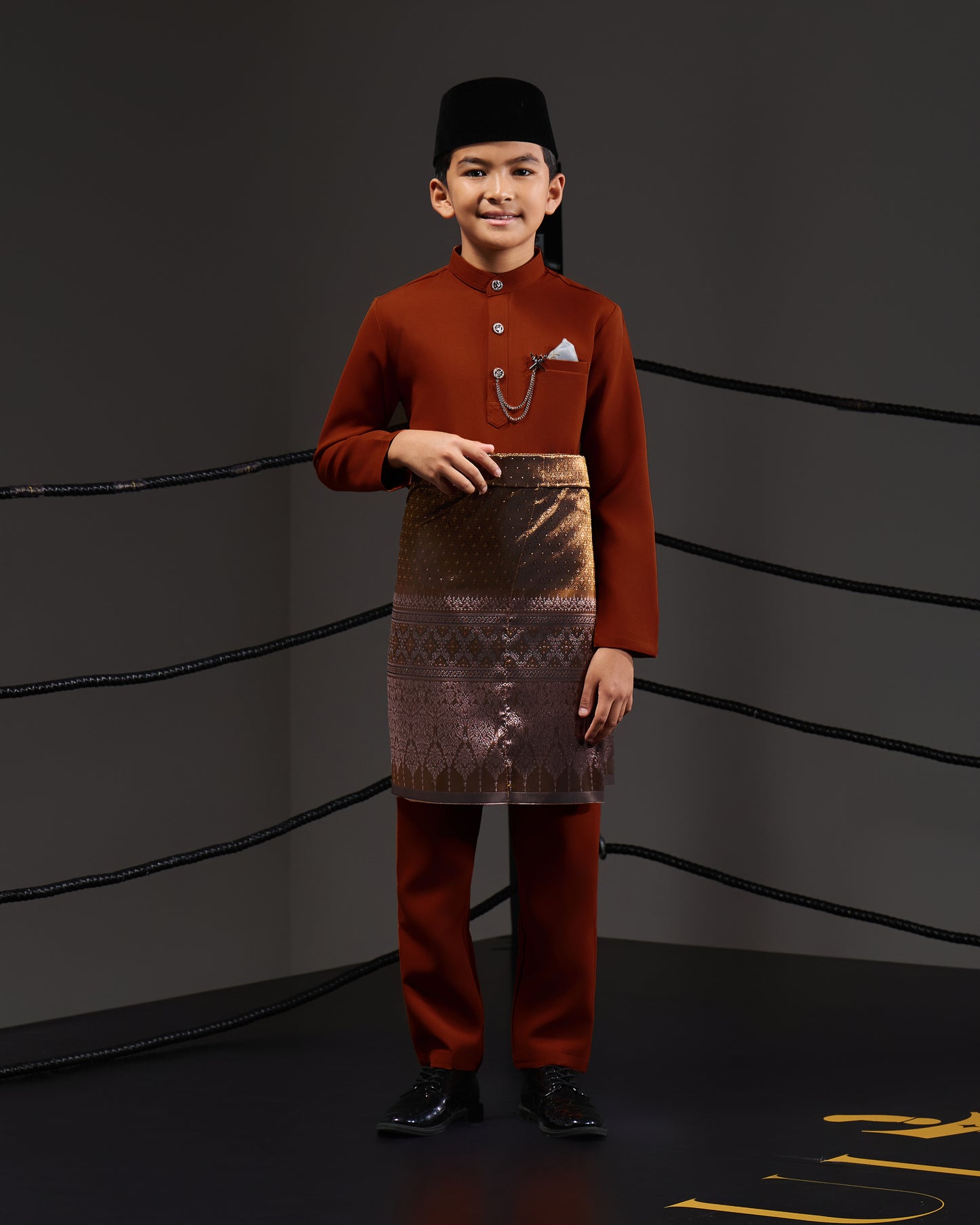 MINOR DEFECT SOULTAN BAJU MELAYU FOR KIDS (RUSSET BROWN)