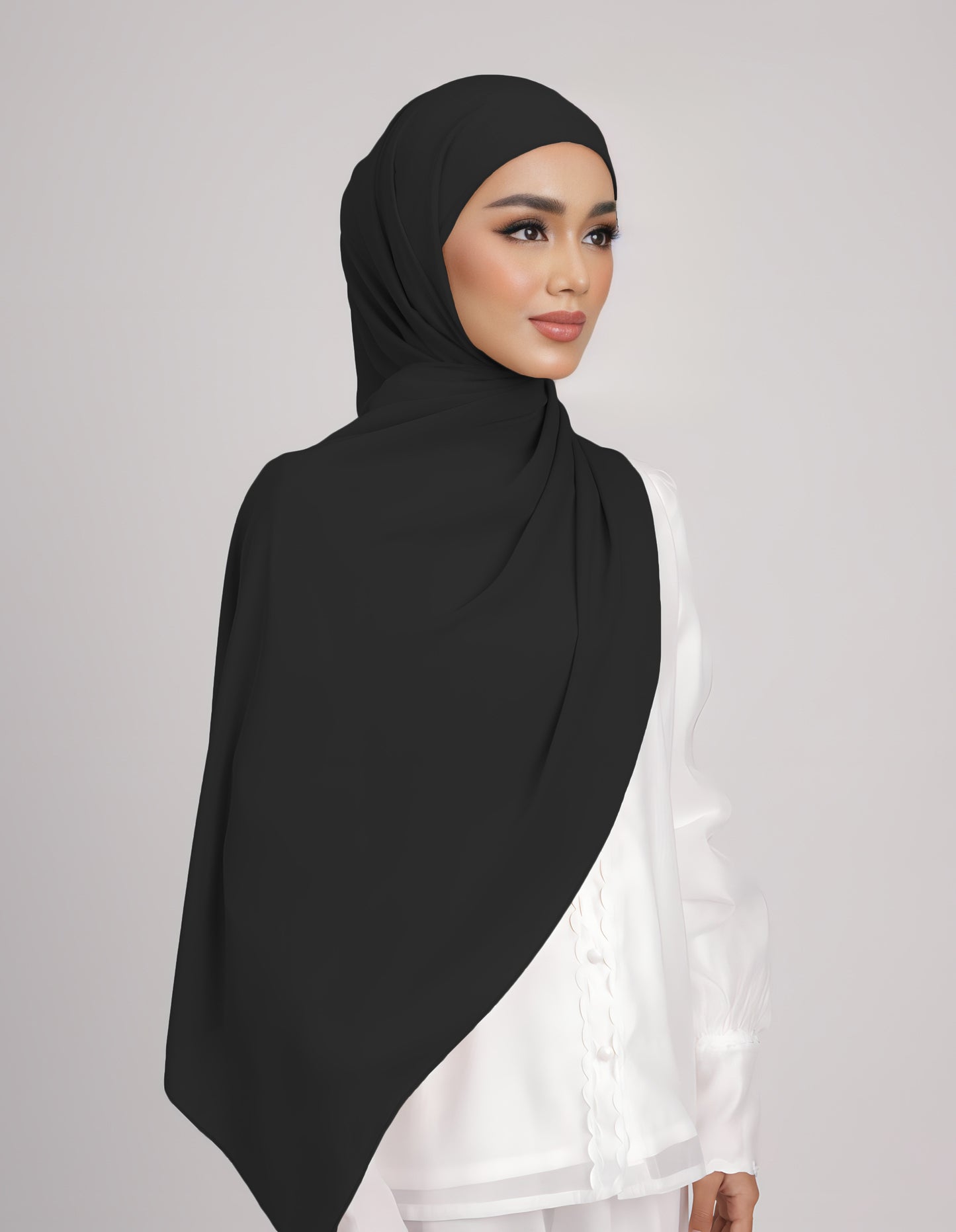 SAERA SHAWL TIEBACK (BLACK)