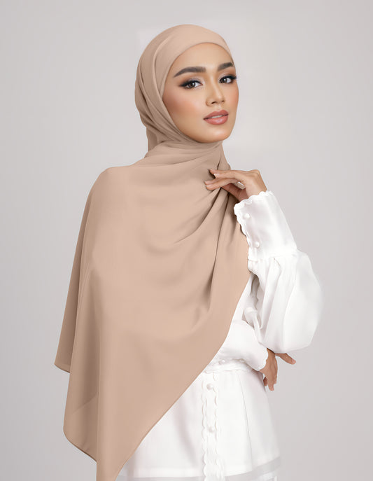 SAERA SHAWL TIEBACK (LIGHT BROWN)