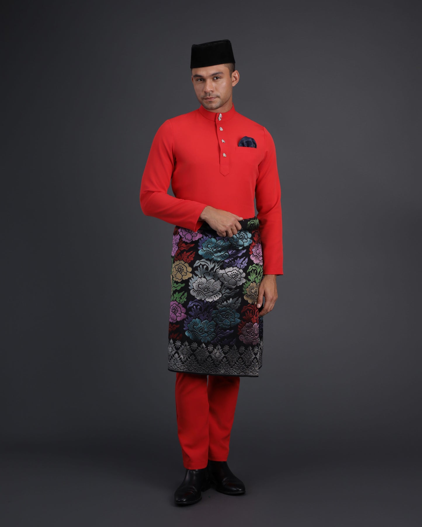 SOULTAN BAJU MELAYU (RED CHILI)