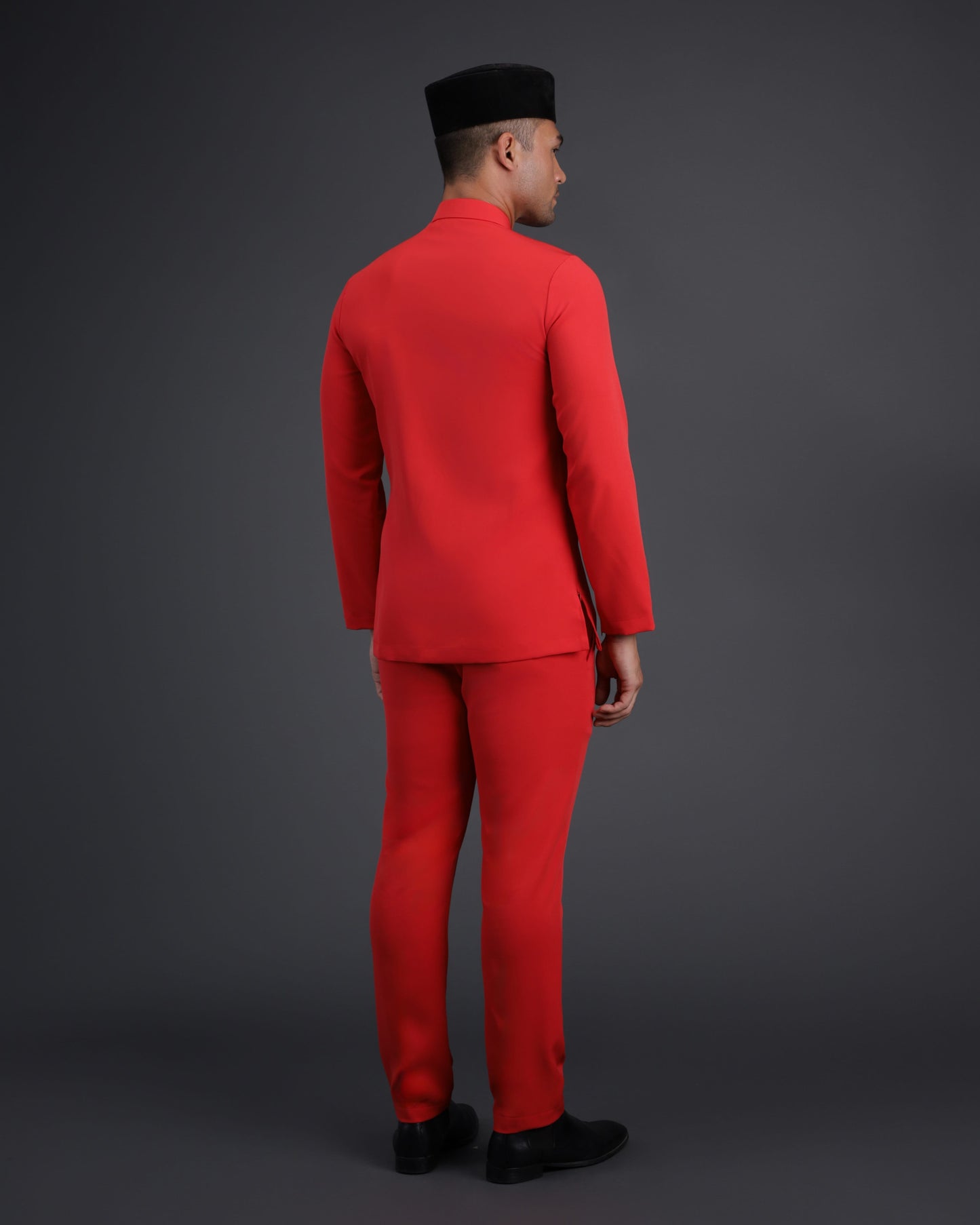 SOULTAN BAJU MELAYU (RED CHILI)