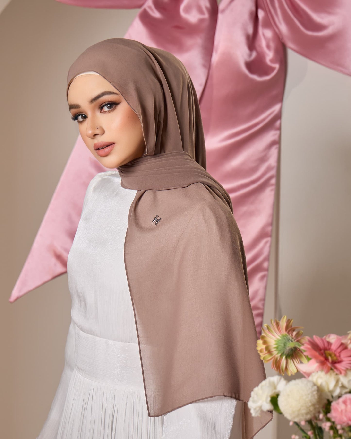 HANA CHIFFON SHAWL (DEEP TAUPE)