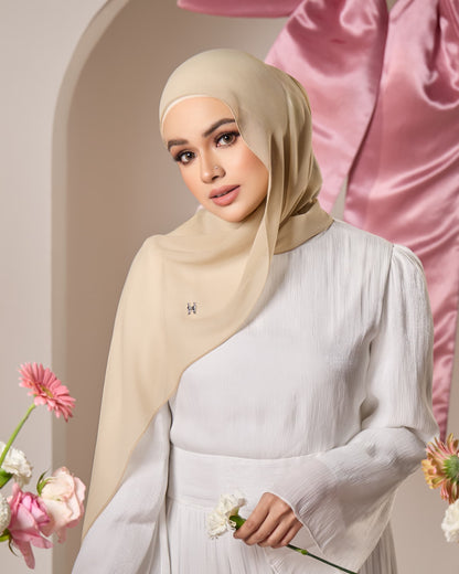 HANA CHIFFON SILK SHAWL (SAND)