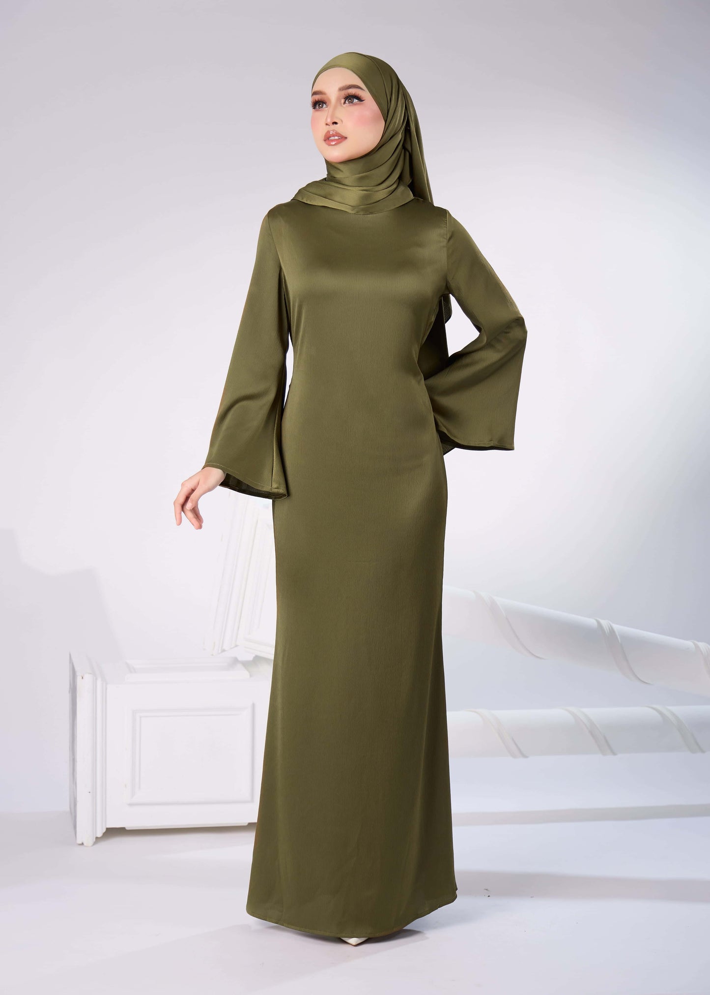 MINOR DEFECT ELAINE LONG DRESS (ARMY GREEN)