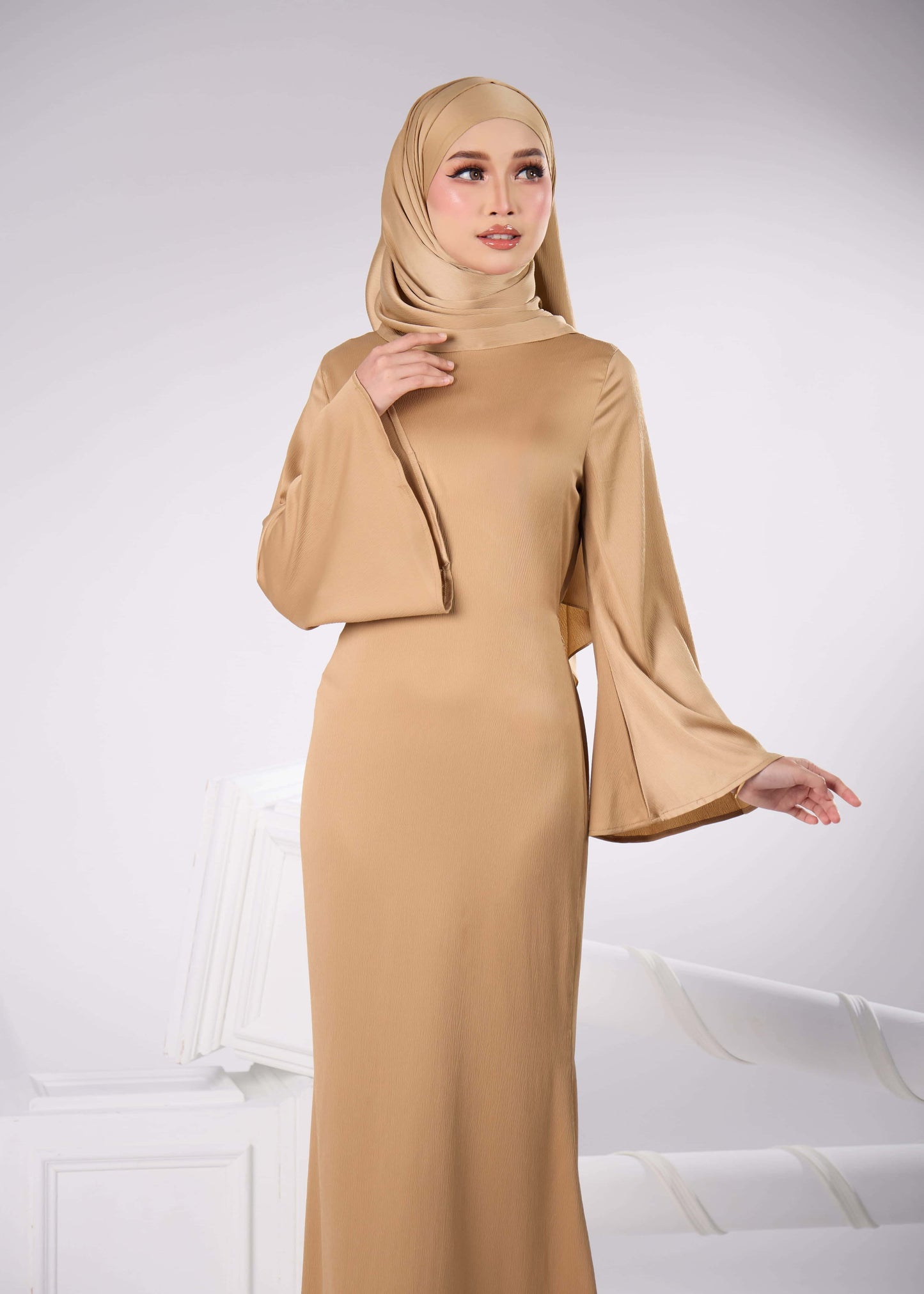 ELAINE LONG DRESS (KHAKI)