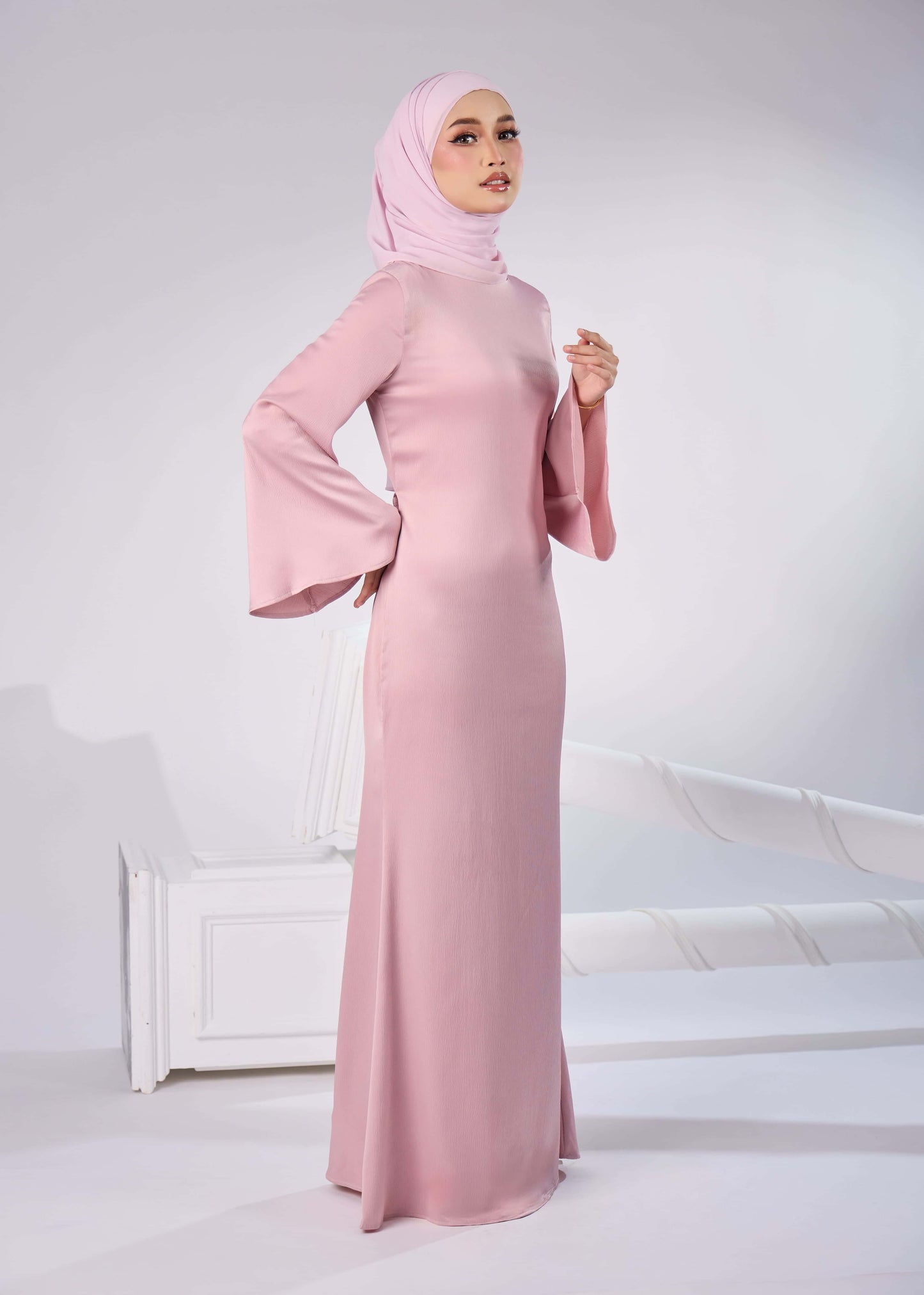 MINOR DEFECT ELAINE LONG DRESS (PINK)