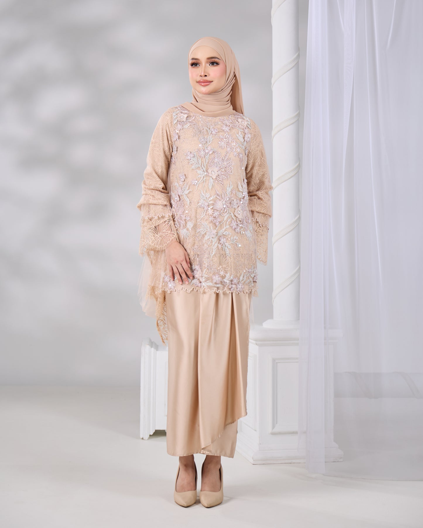 KEISHA KURUNG (CHAMPAGNE)