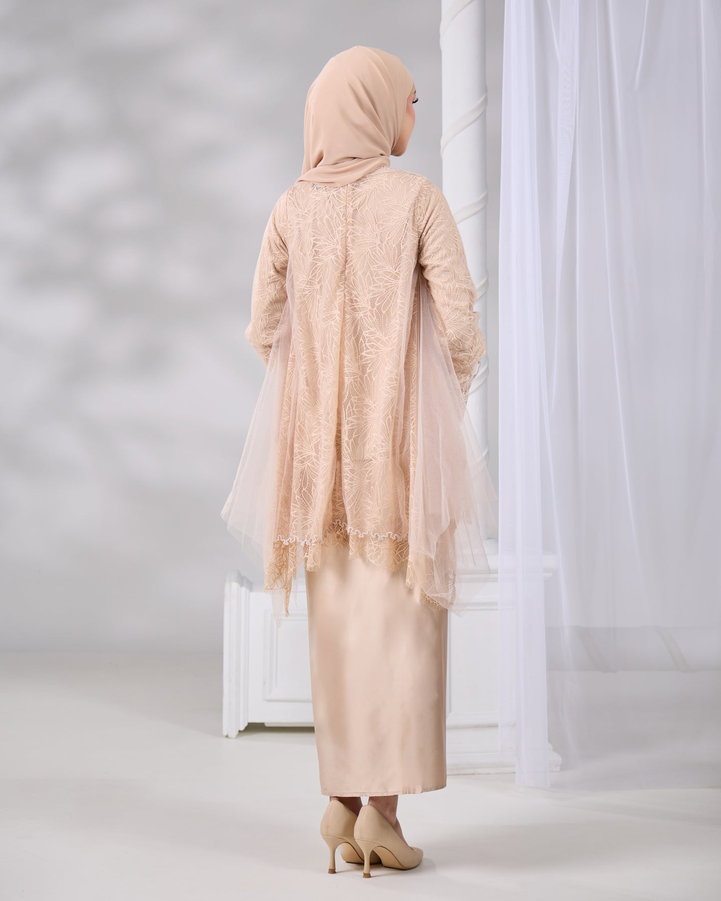 KEISHA KURUNG (CHAMPAGNE)