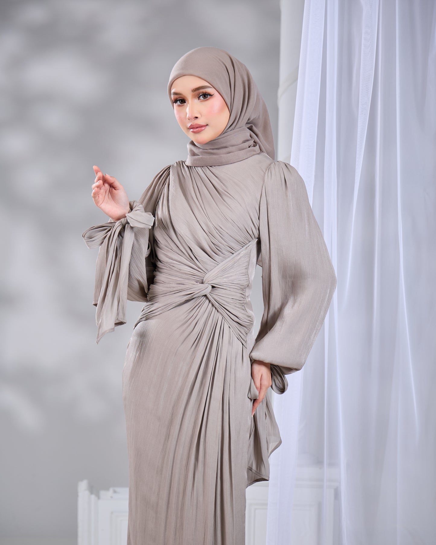 MAHRA DRESS (GREY)