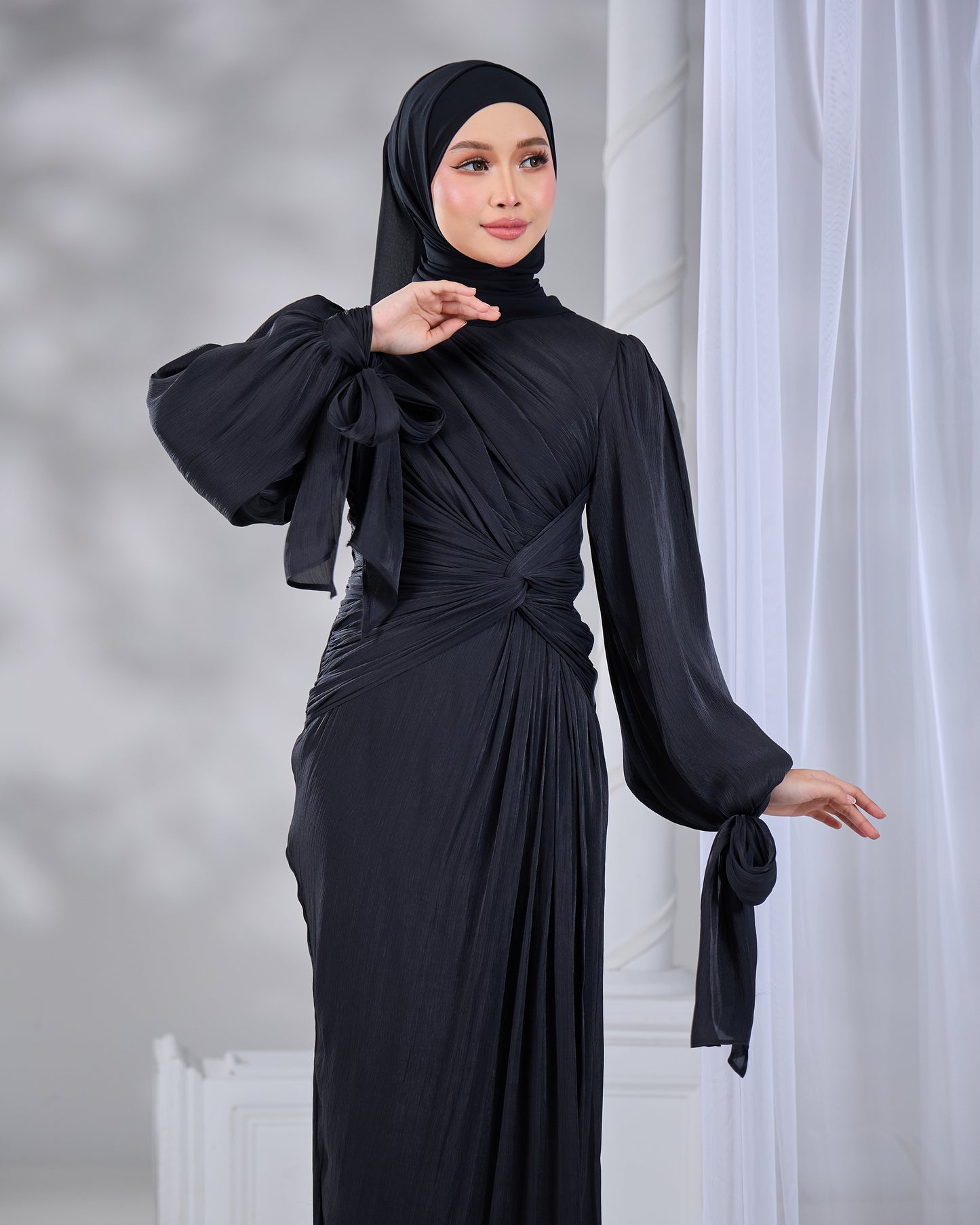 MAHRA DRESS (BLACK)