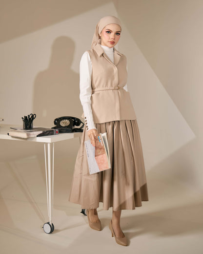 MINOR DEFECT ELARA BELTED VEST (CHAMPAGNE)