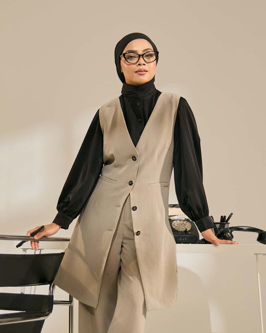 MINOR DEFECT EMBER SUIT LONG VEST (GREY)