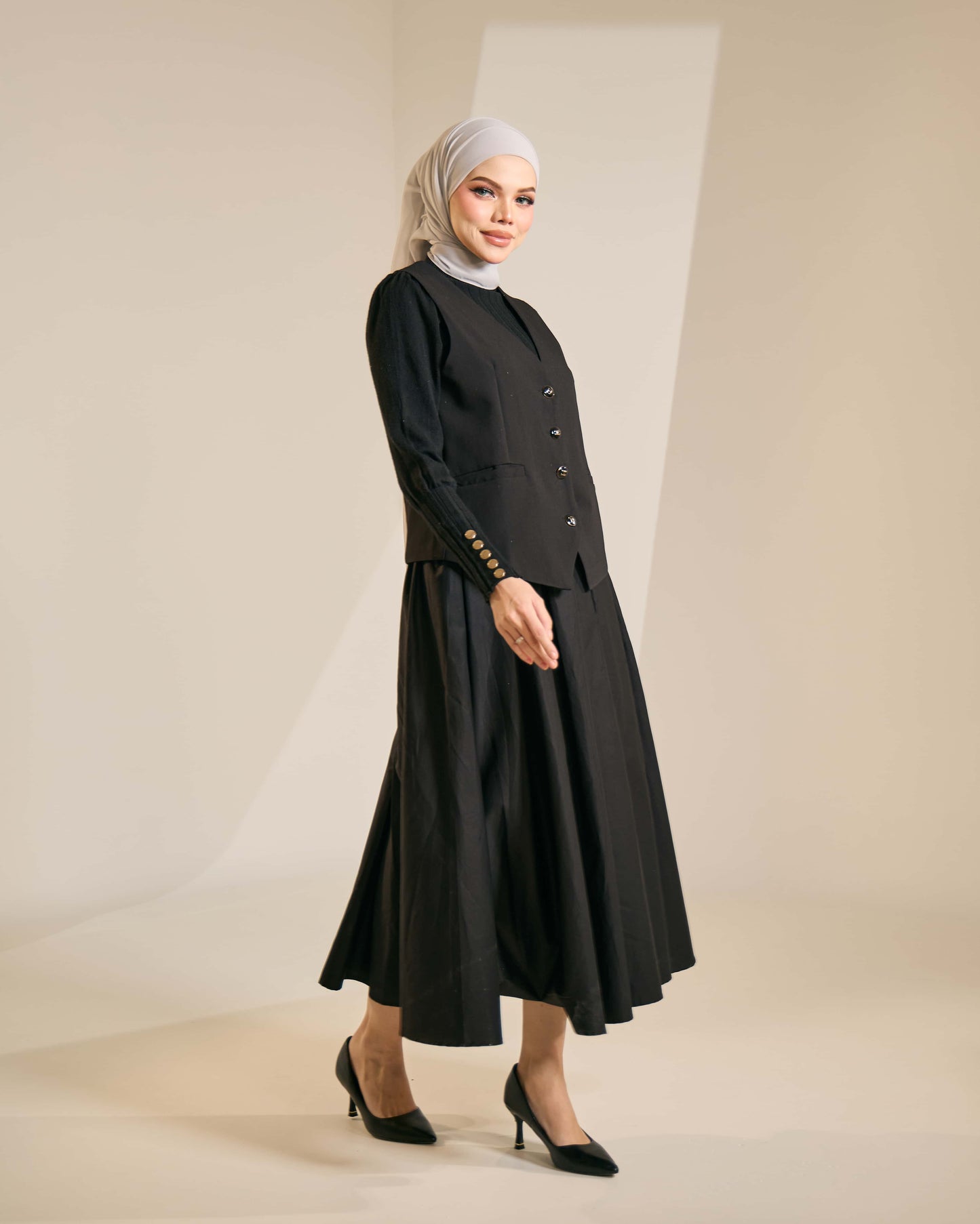 MINOR DEFECT PLAIN CIRCLE SKIRT (BLACK)