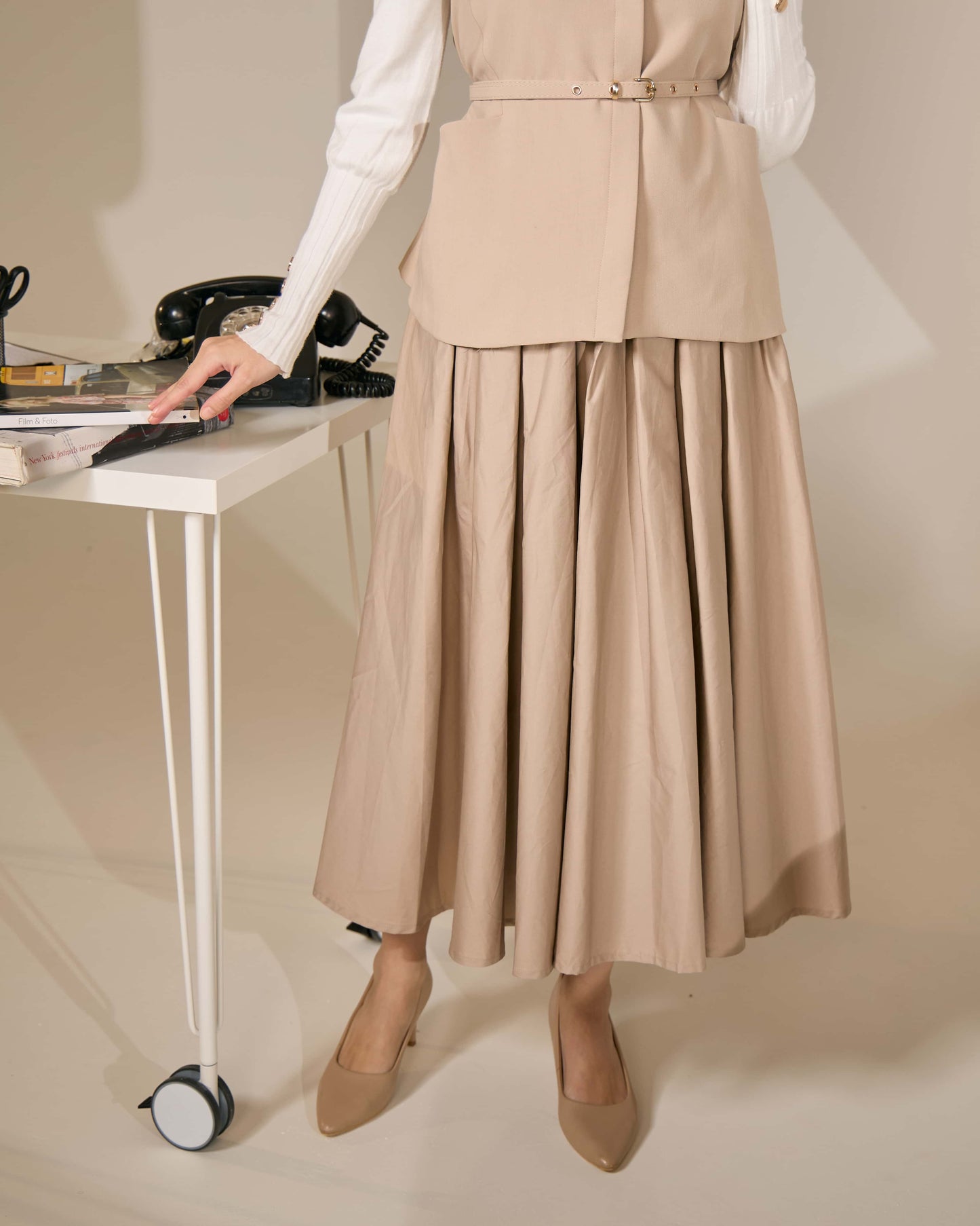MINOR DEFECT PLAIN CIRCLE SKIRT (CHAMPAGNE)