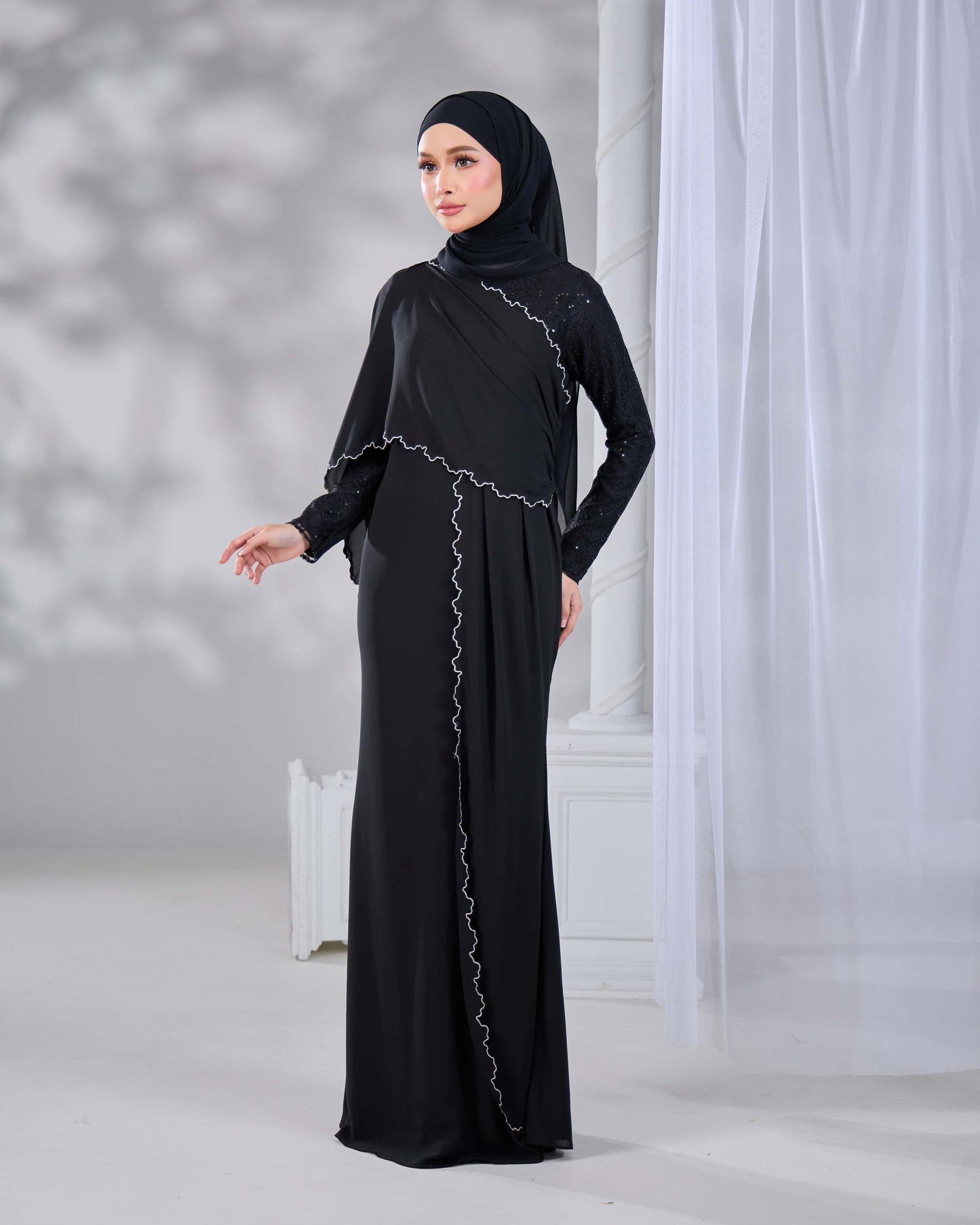 ALAIA DRESS (BLACK)