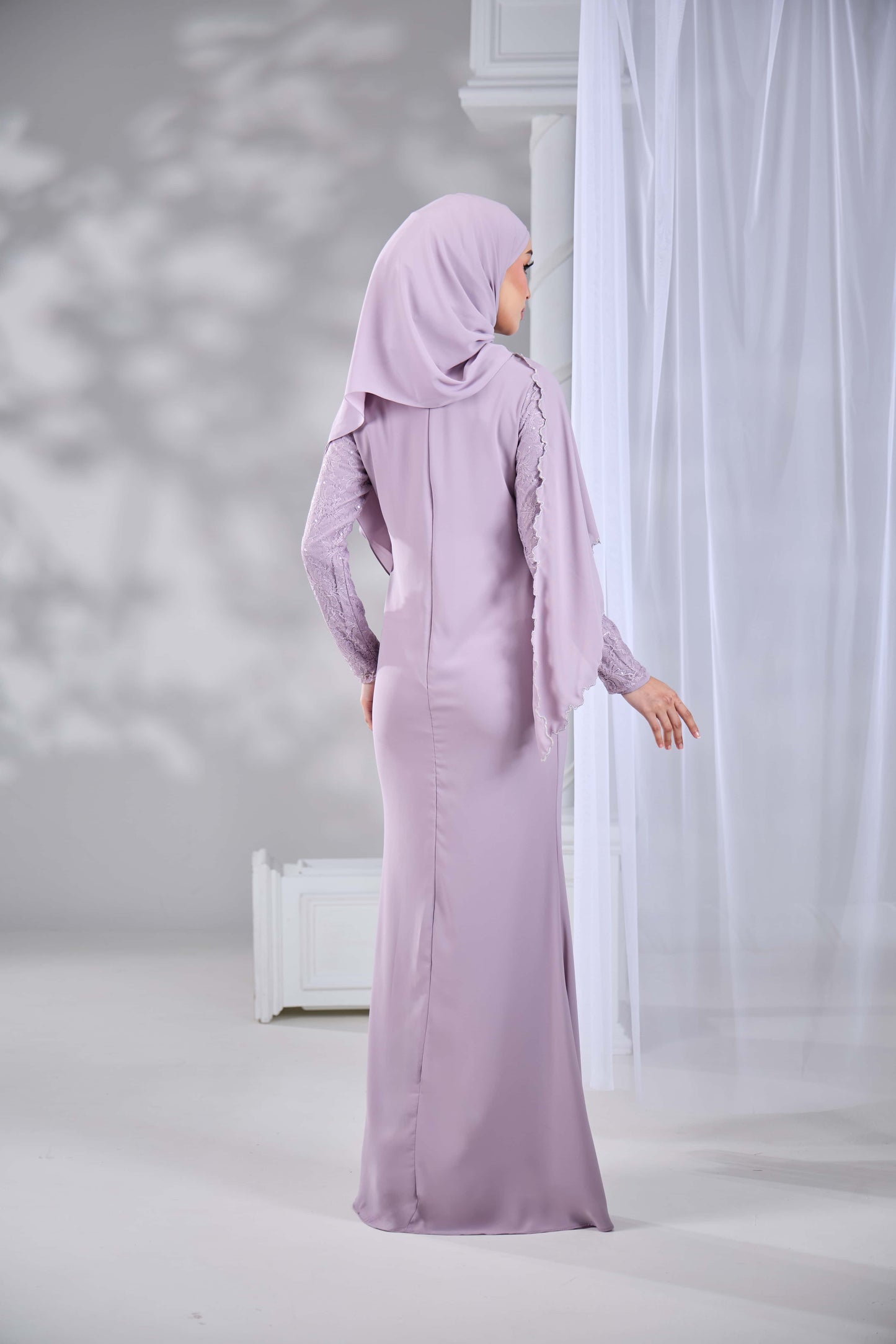 ALAIA DRESS (LAVENDER)