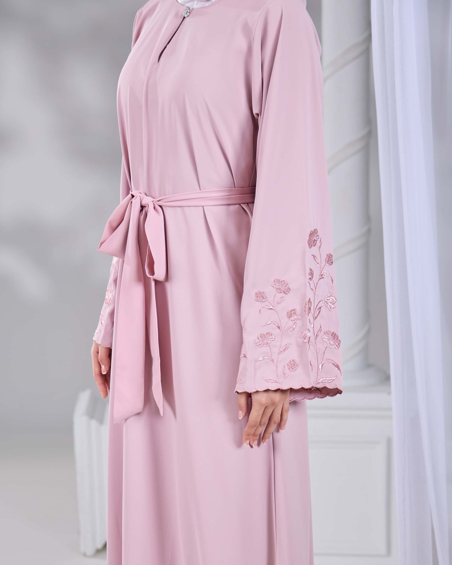 QAFIYA ABAYA (DUSTY PINK)