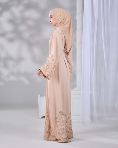 QAFIYA ABAYA (CHAMPAGNE)