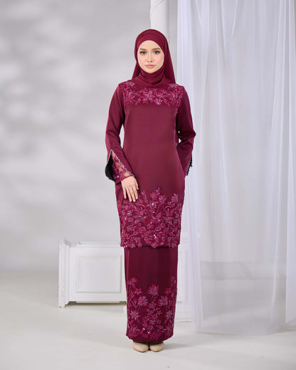 MINOR DEFECT KHAYRA KURUNG (BURGUNDY)