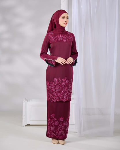 MINOR DEFECT KHAYRA KURUNG (BURGUNDY)